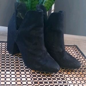 MariA Ankle Heel boots size 6 1/2